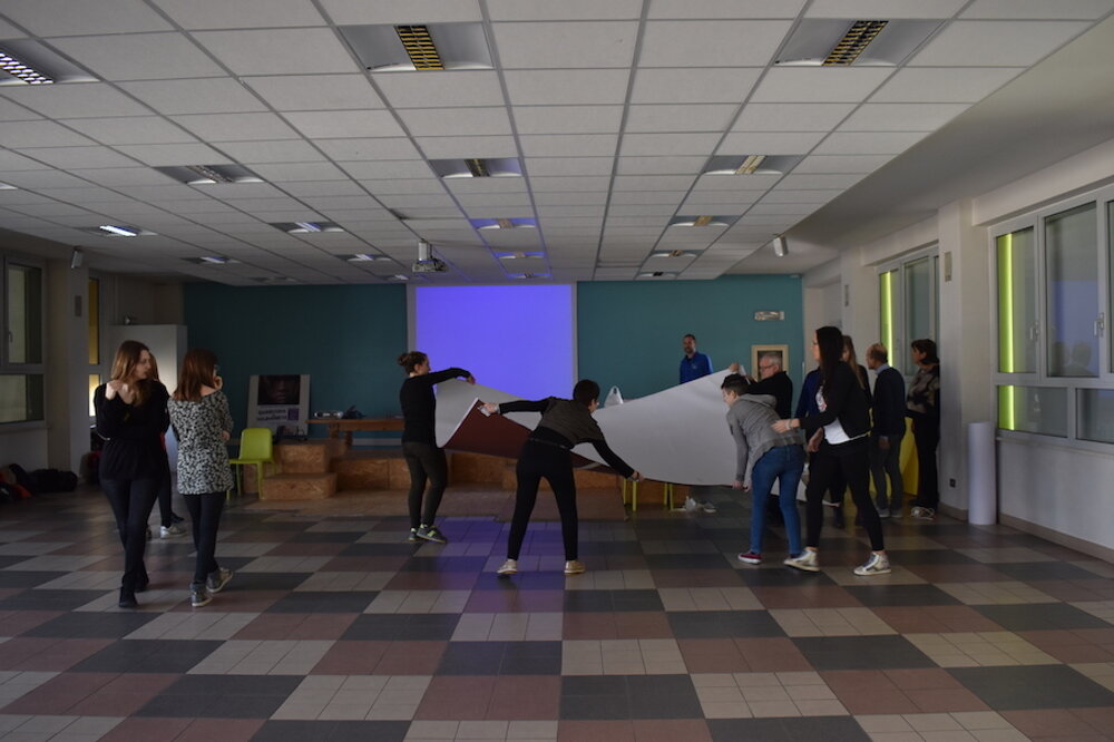 Accademia dei Bambini': laboratorio scuola media | News Accademia